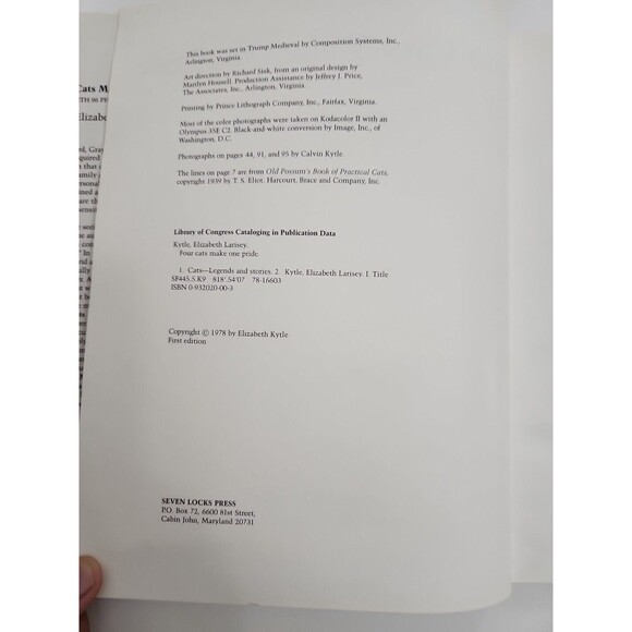 Four Cats Make One Pride - 1978 1st Edition Hardcover - Picture 6 of 6